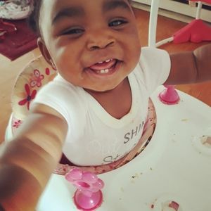 Meet your Posher, Nesh